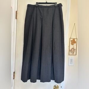 Dark Grey Pendleton skirt 100% virgin wool